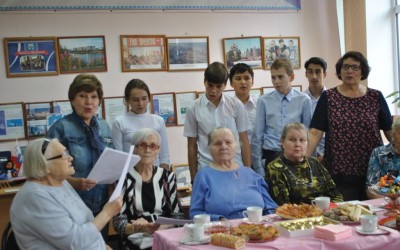 «Пусть осень жизни будет золотой»